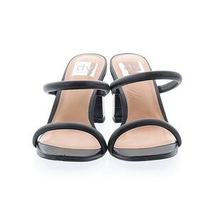 DV by Dolce Vita Black heeled sandals size 7